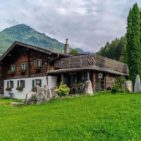 Rustic Farmhouse With Sauna In Bramberg Neukirchen am Grossvenediger Exterior photo